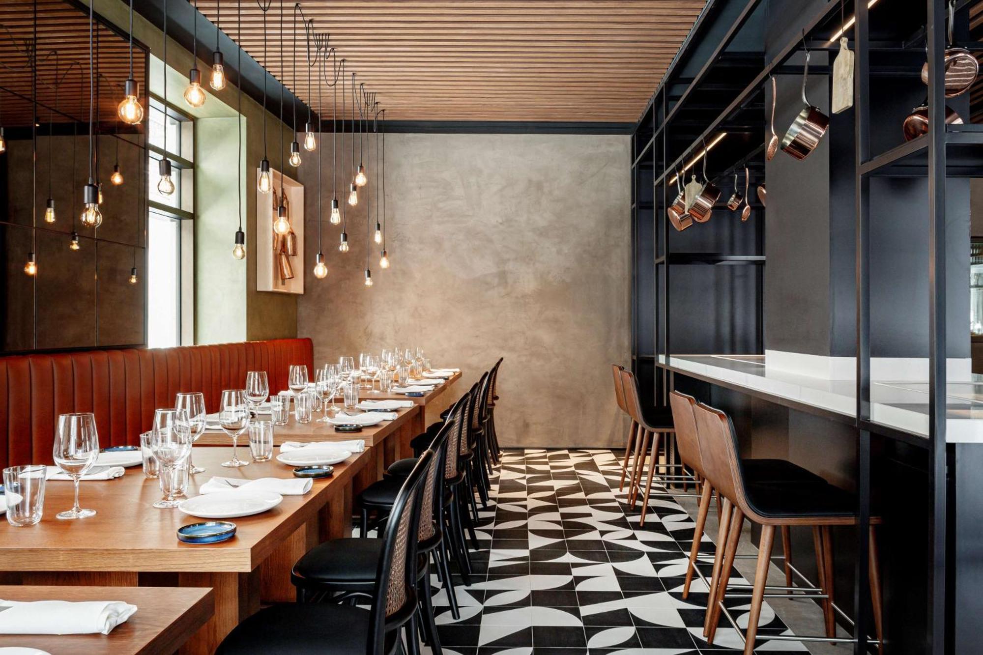 Radisson Collection Hotel, Magdalena Plaza Sevilla Bagian luar foto Restaurant interior